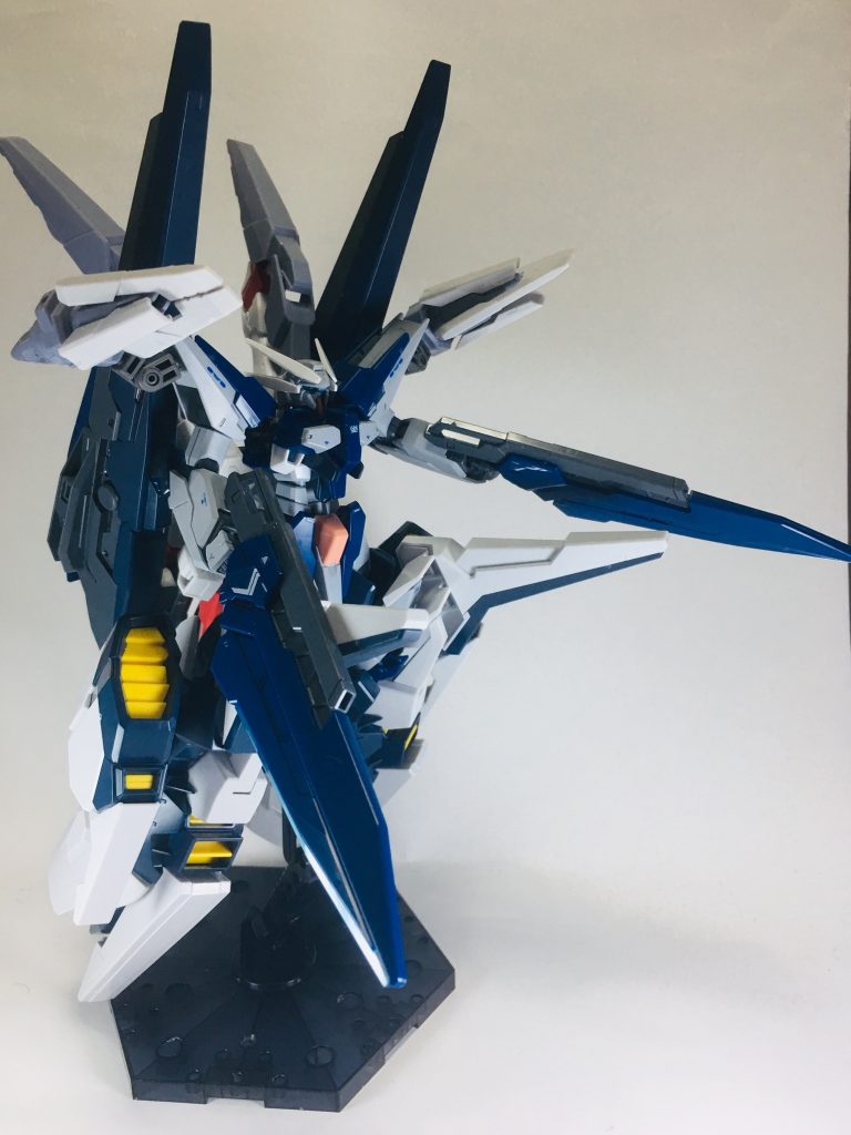 ちょい左から。