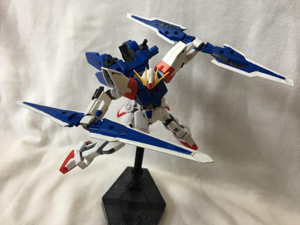 2種類2本ずつあるため使い分けることで攻撃に変化を持たせることができる



以下、製作過程