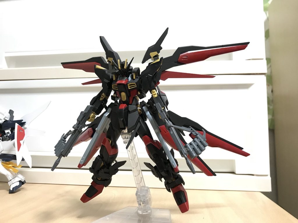 アームドアーマーが胸辺りを掴んでいるのがお気に入りポイント
下半身にパーツを寄せた事でスタイリッシュなバランスになってると思います