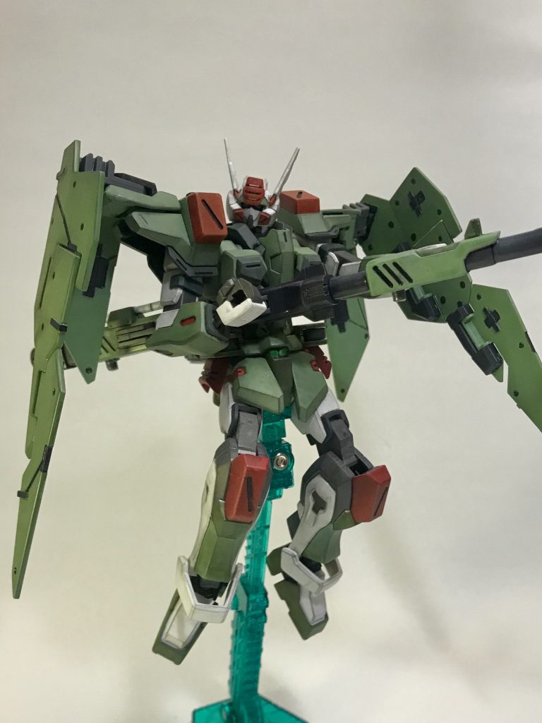 バスターガンダムお馴染みの構え方！これがかっこいいんですよね！