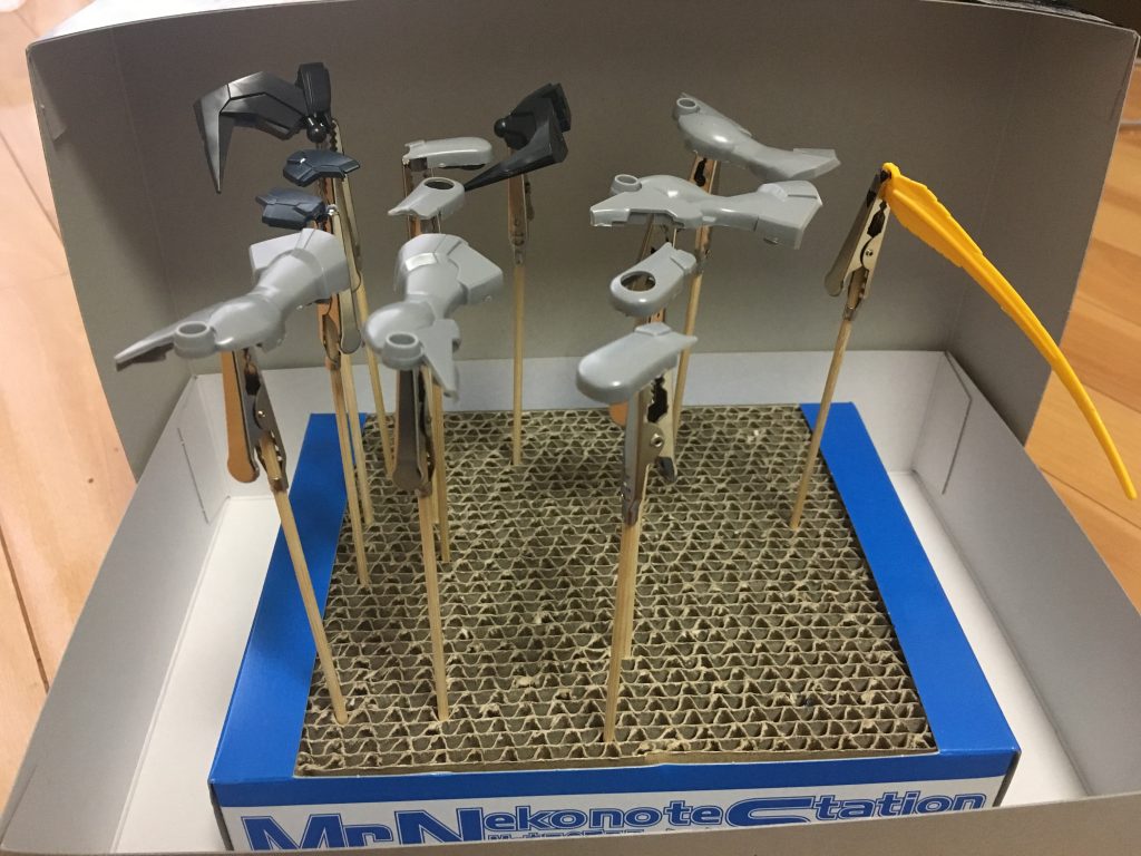 塗装したパーツ

色の調合に手こずった