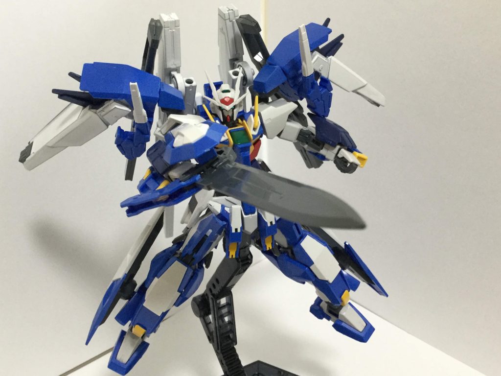 主武器はエクシアのGNソード
アヴァランチユニットを装備しているから武器もエクシアってことで採用しました。