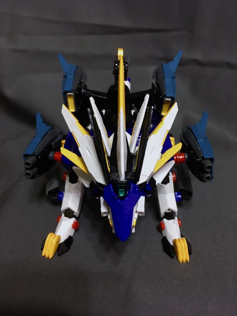 そして少しオリジナル要素。プレトマイオスアームズを使って「ムラサメライガー・ソニックビースト」