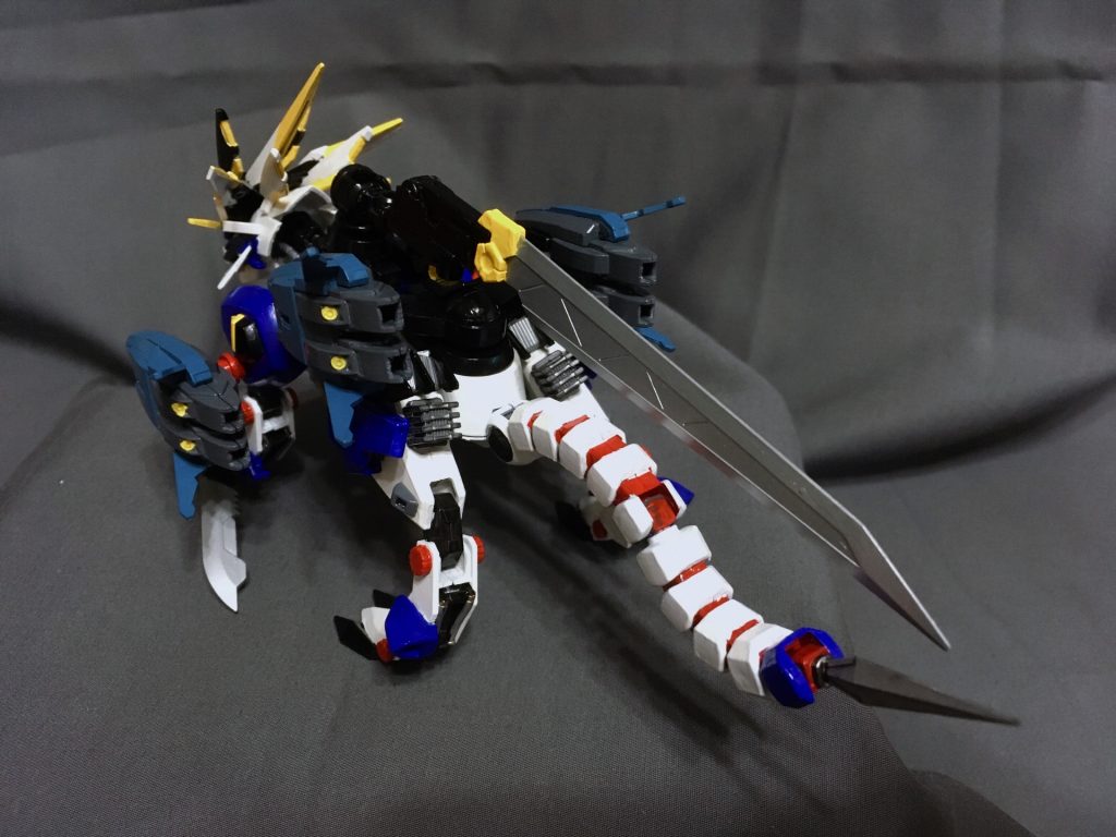 後ろから。ブースターは開口しています。