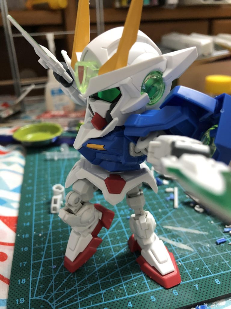 一応脚も動くので 東方不敗みたいにw