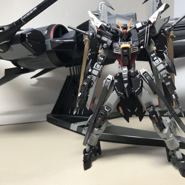 MG 1/100 ストライクノワールガンダム ミキシング 改修 全塗装 完成品 MG 1/100 ストライクノワールガンダム ミキシング 改修 全塗装
