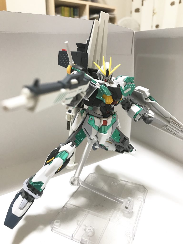 ビームライフル
ライフルにもサイコフレームを使用している設定として、一部をライトグリーンに変更