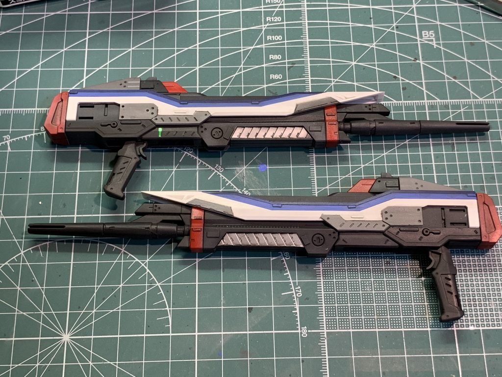 ライフルにもプラチップなどでディテール追加。