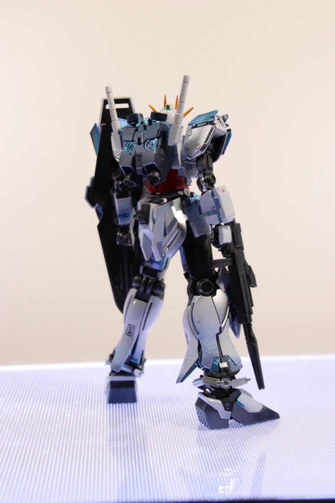 ナラティブガンダム C装備–3枚目/制作者：あぬびすん @anubisnn