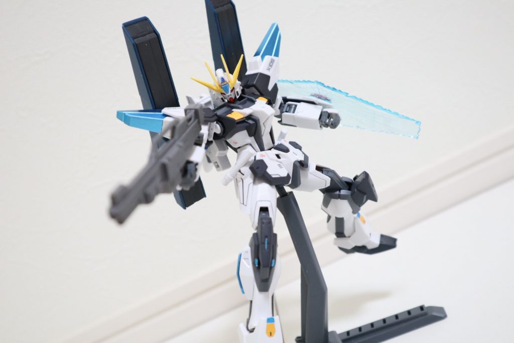 ミサイル装備。ライフルはムーンガンダムから。