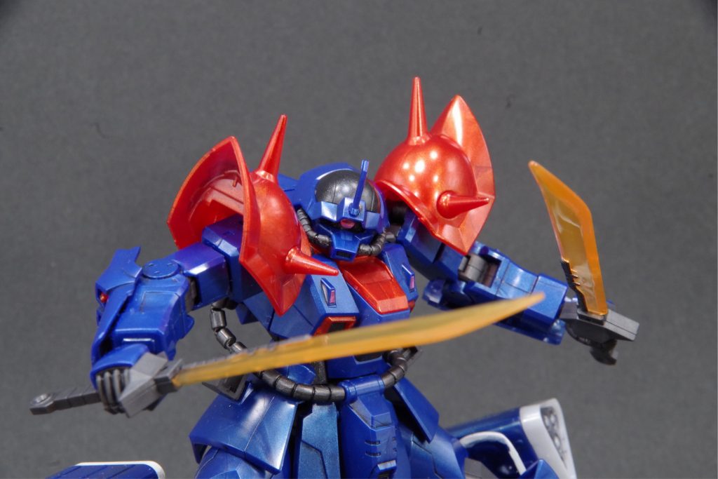 メタリックグロス感がとても良いです