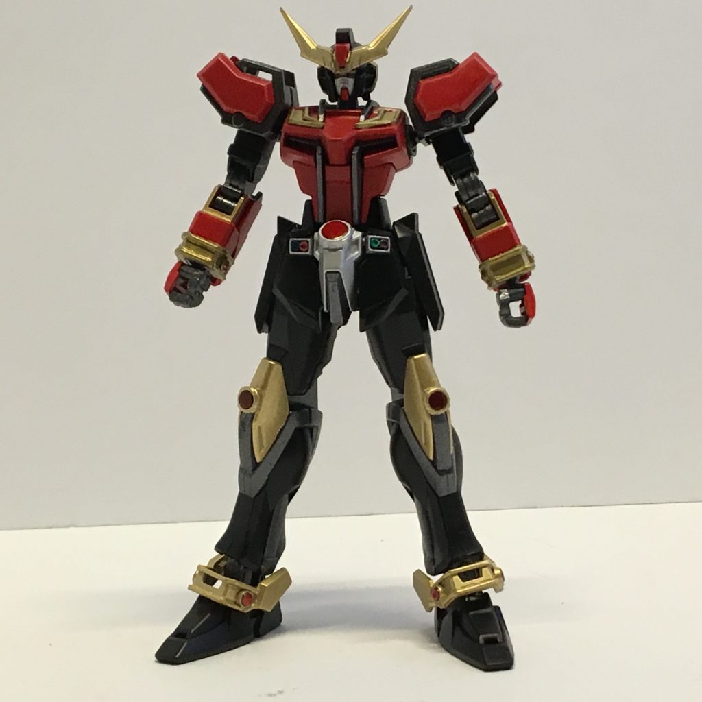 武装等は装備せず、シンプル且つクウガらしさを上手く再現できたと思います。