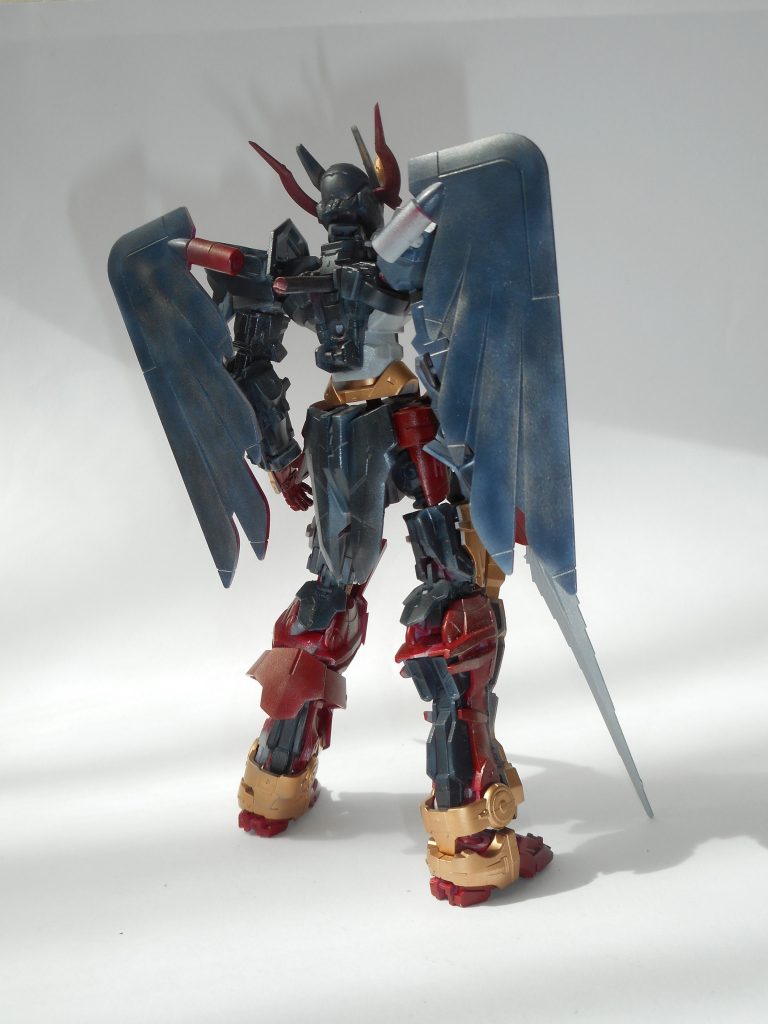 後ろ

今回は珍しくウェザリングマスターでウェザリングをしました。