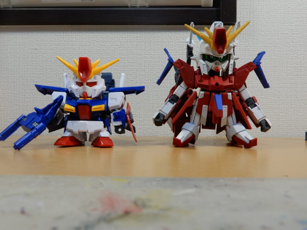 以前作った右側の余りパーツで組みました！