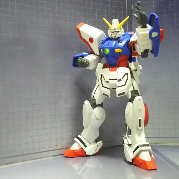 シャイニングガンダム