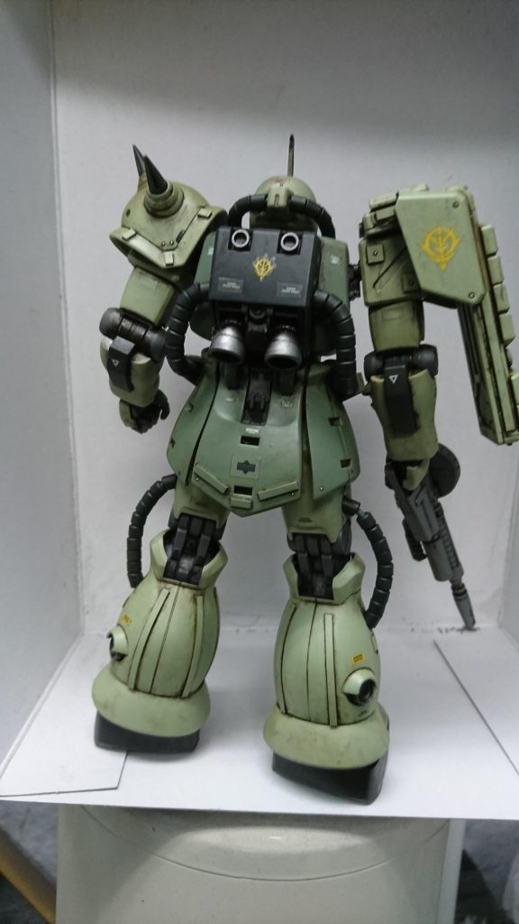 本体もあちこちに補強をしてます。