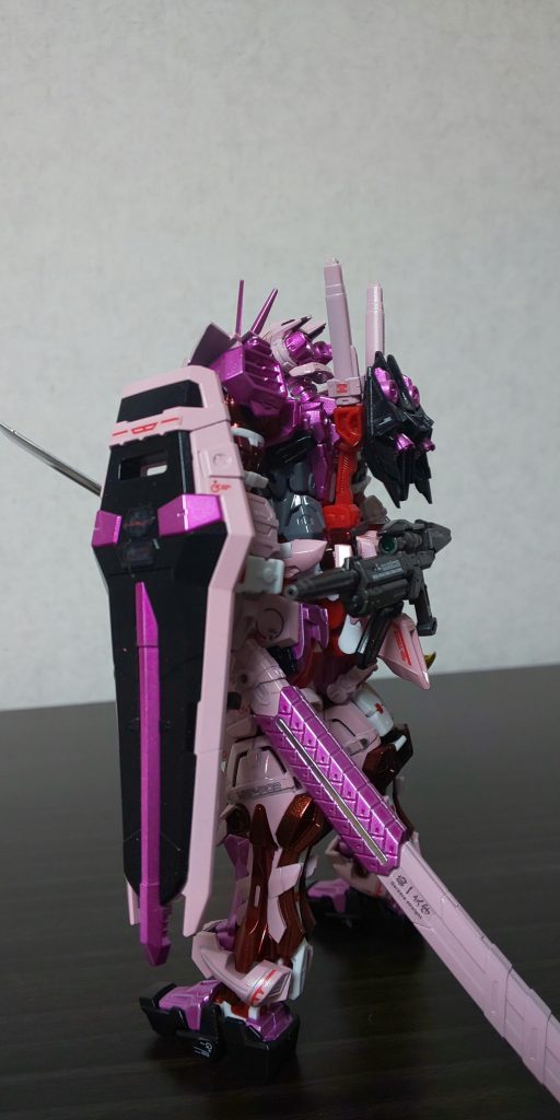 仁王立ちがよく似合います♪