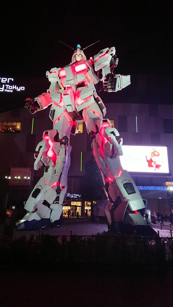 ユニコーンも見てきました
HGUCをでっかくした様な感じでしたね
