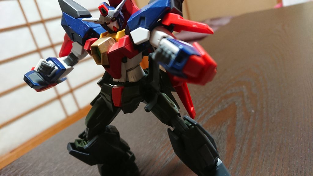 戦えトライオンΣ!
悪いモビルビーストをやっつけろ!