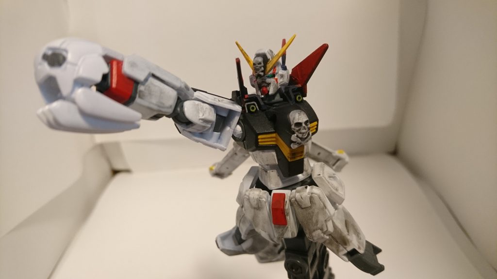 スカルヘッドナックルガードも再現できます