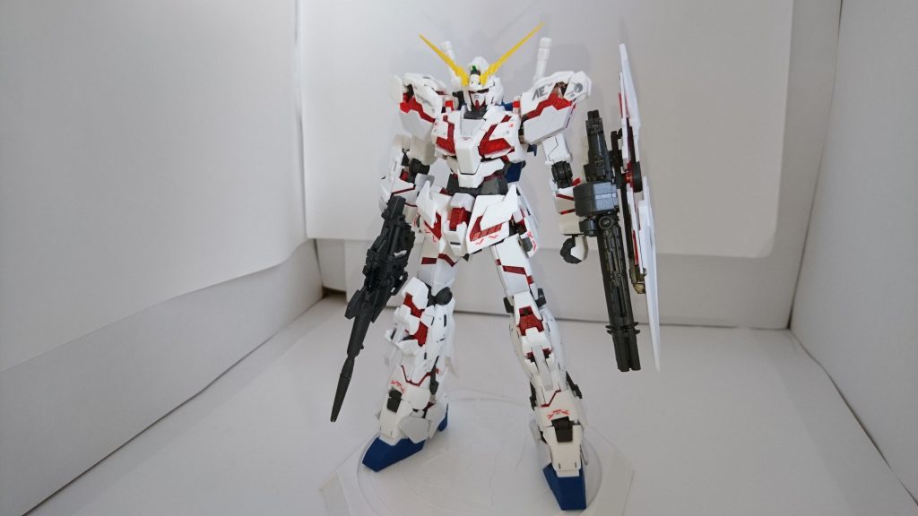 普通のユニコーンガンダムで