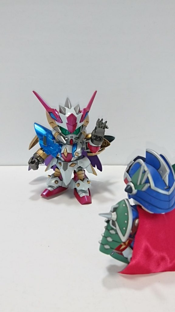 再販でなんとなく製作したのですがゼロガンダムはLEGENDBBの中でもかなり良く出来たキットだと思います。