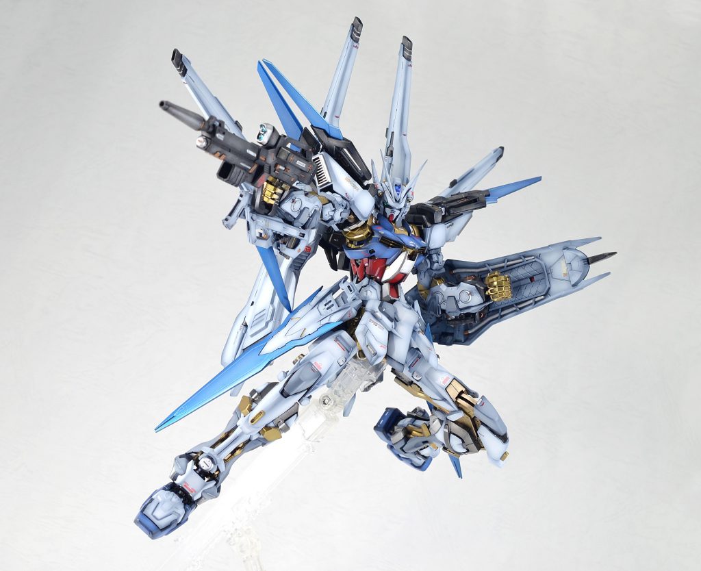 MBF-P00T アストレイ 月読命（ツキヨミ）–2枚目/制作者：M.E.T.E.O.R