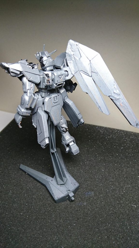 コレクションシリーズの関節が曲がらないフリーダム。
でもスタイルは好みなので少し手を加えて作成しました。