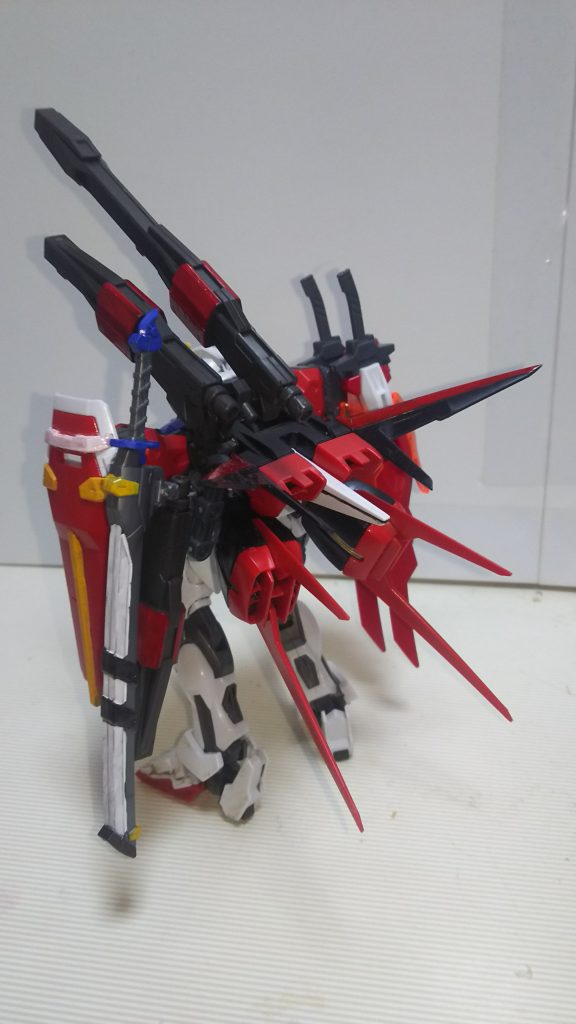 ガンダムフレーム・ストライク–3枚目/制作者：@simotuki_ryuu