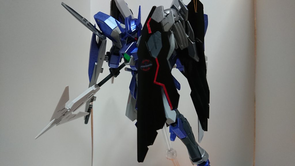 左肩に装備しているフルクロスで防御面もある程度は保証(^^;)