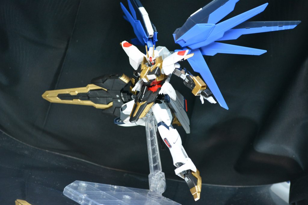 フレイリッター–3枚目/制作者：兜龍