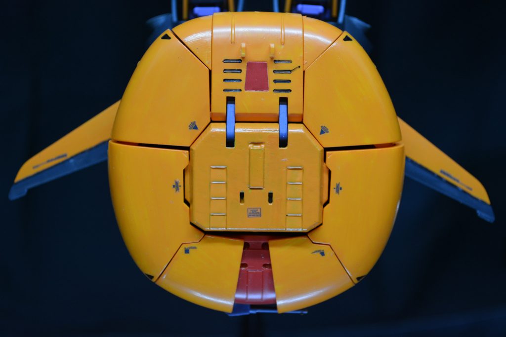 ステッカー貼付け箇所
綺麗に貼れてない事は目をつぶってください。
精進しますので...