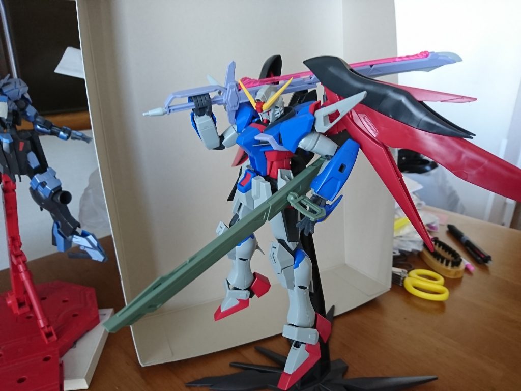 名無し砲も上手く持たせられませんでした。