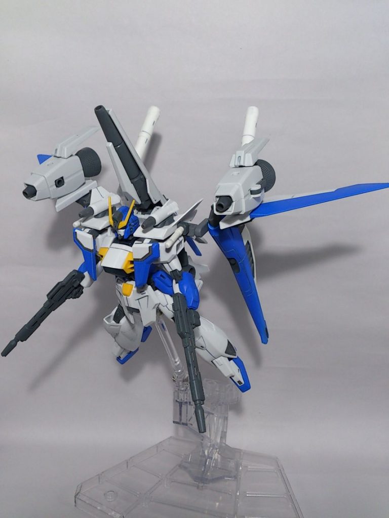 ウイング展開。