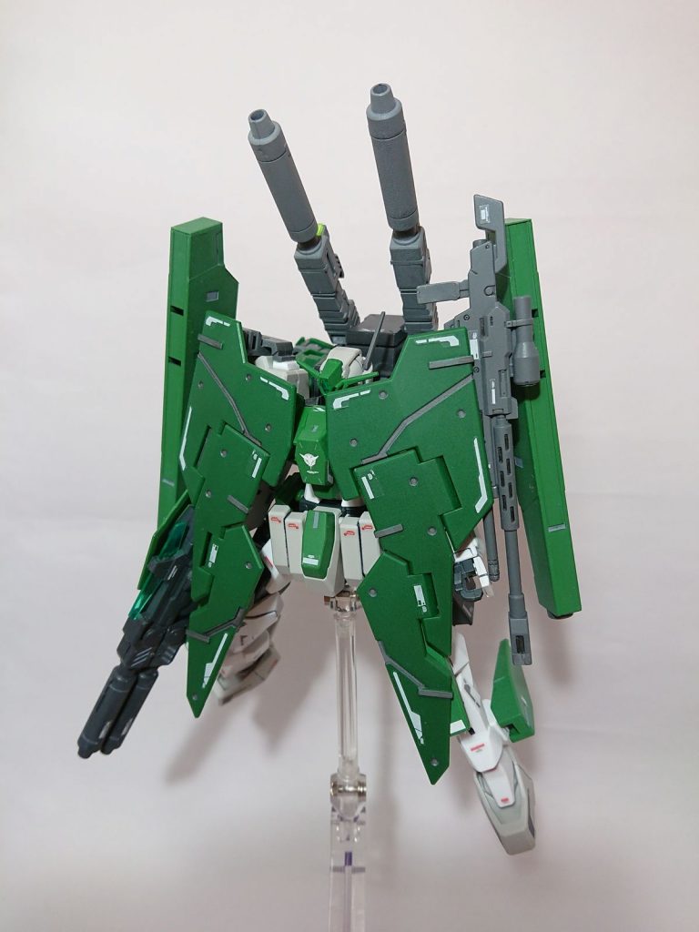ケルディムガンダムフルシールド–4枚目/制作者：ヤマダ