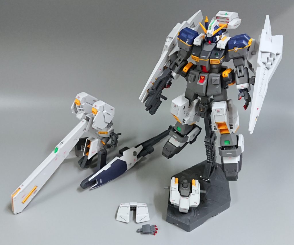 今回も一部ガンダムマーカーとシタデルカラー筆塗りしまして(また線ガタガタですが…)と、あとはいつも通りなるべく成型色のままにて、デカールにつや消しクリアで仕上げています。最後まで見て頂きありがとうございました。m(_ _)m