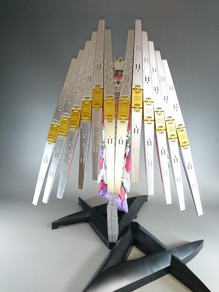 MG νガンダム DFF Ver.ka–4枚目/制作者：滝 由佳理