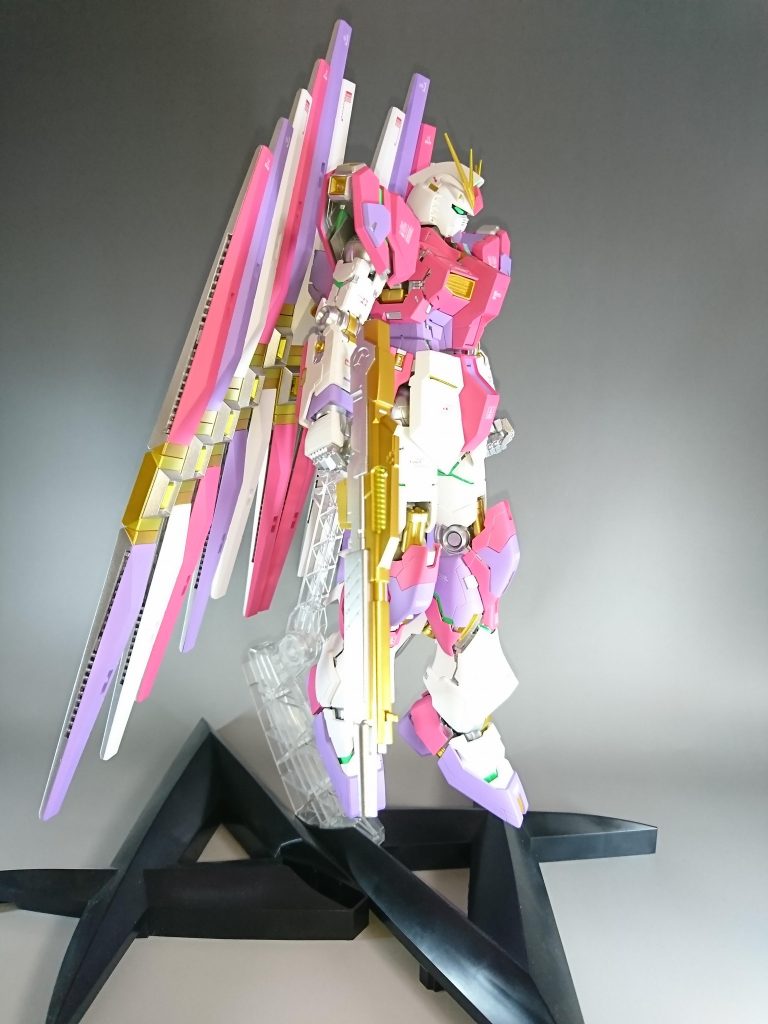 MG νガンダム DFF Ver.ka–5枚目/制作者：滝 由佳理