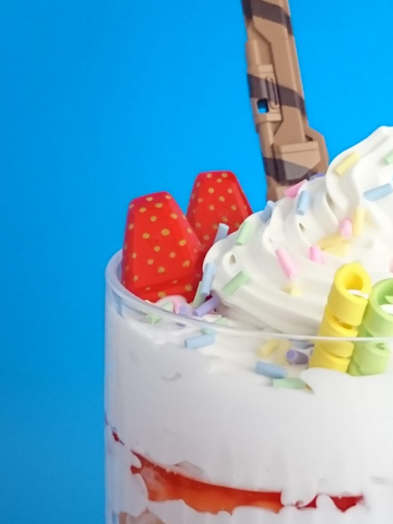 パーフェクトストライクのスリッパはイチゴに化けました（笑）