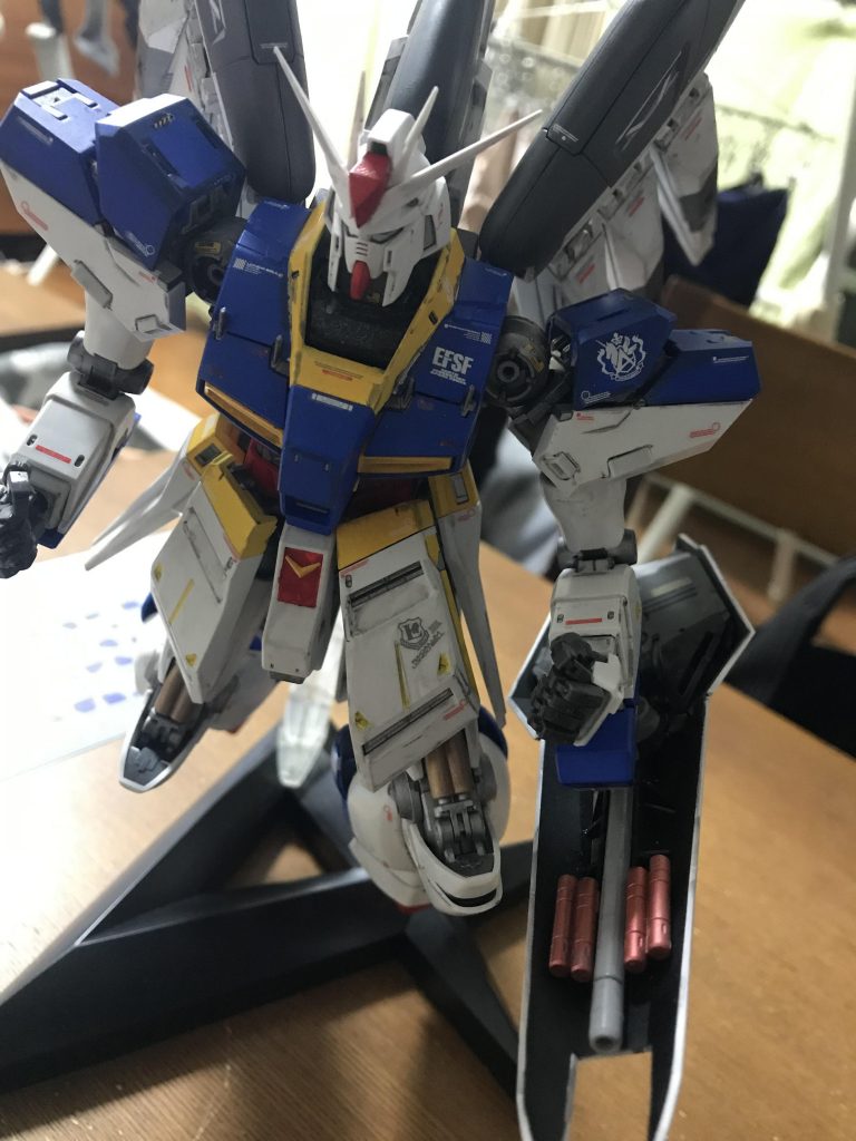 シールド内部も塗装