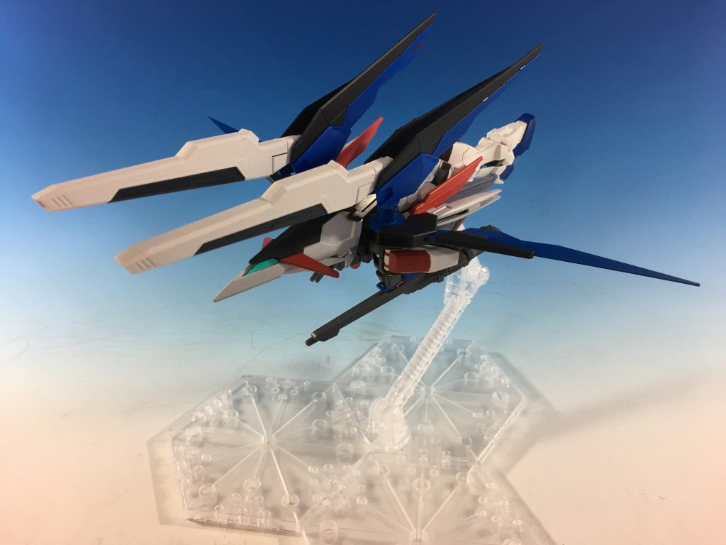 バードモードへの変形も可能です。