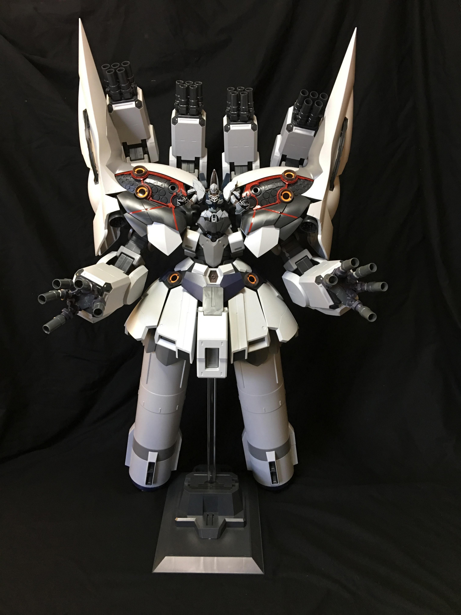 ◇HGUC1/144 機動戦士ガンダムNT【Ⅱネオ・ジオング (ナラティブVer 