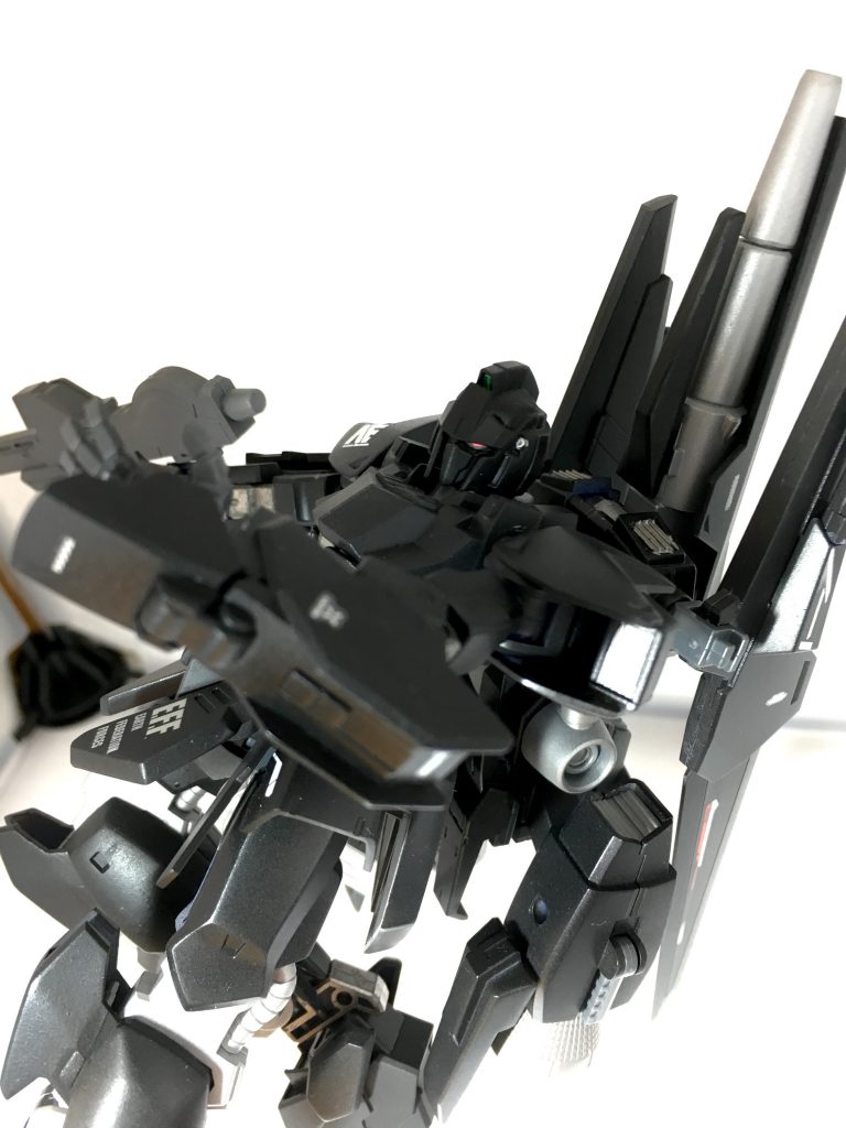 基本が百式なんでイメケンですね。
今回は合わせ目が酷いので次の
作品は頑張りたいです。