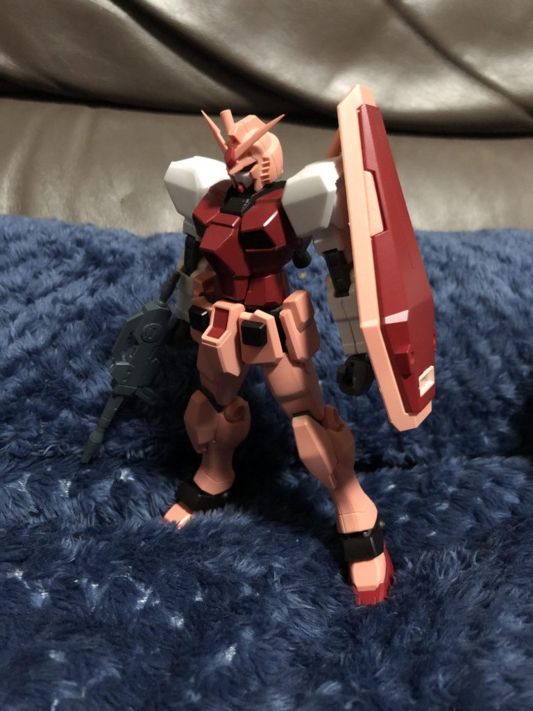 サフ、塗装中。