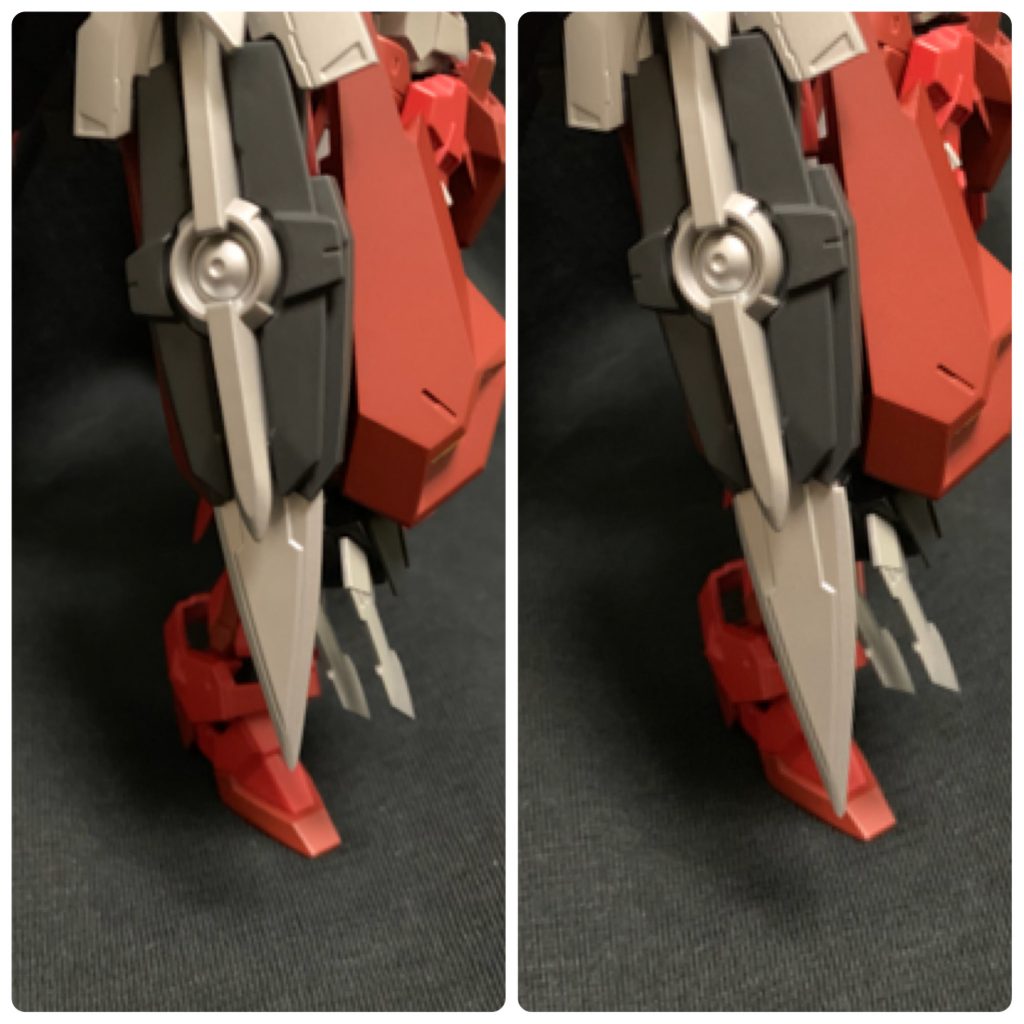 シールド先端の実体剣は少しスライドします
背面に装備している「ディバインストライカー」には原作通りギミック搭載+αしてます