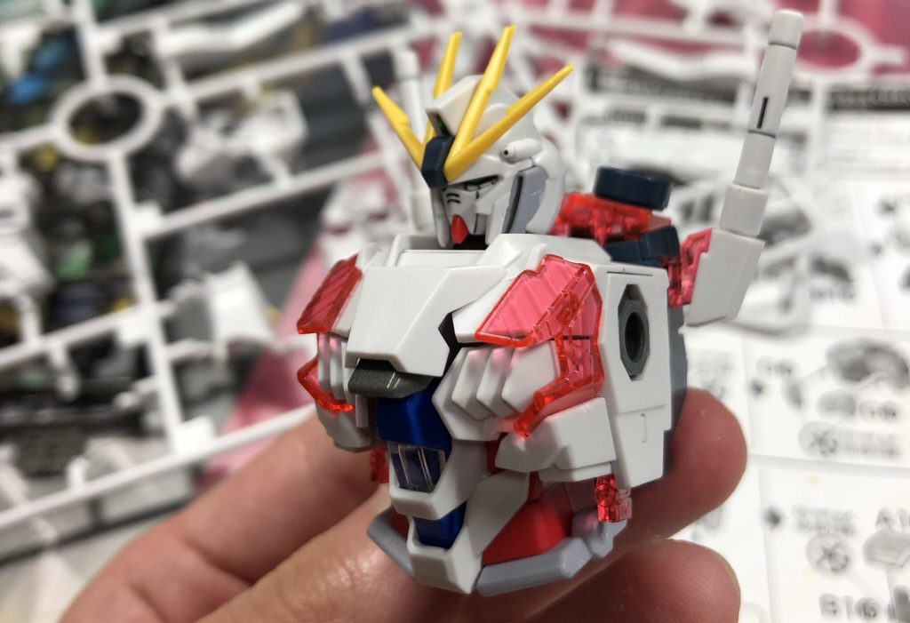 アンテナはニッパーとデザインナイフでシャープにしました。
これしないとちょっとダサいですw