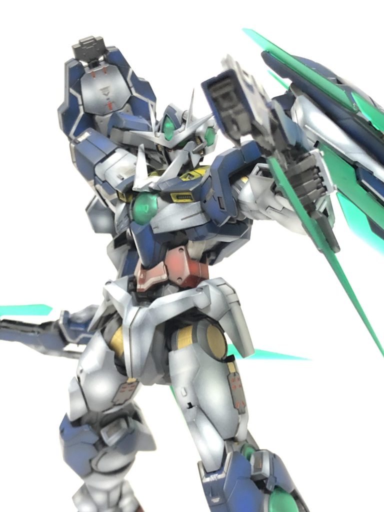 GNガンブレイドのガンモード
近接機の小型銃好きですね