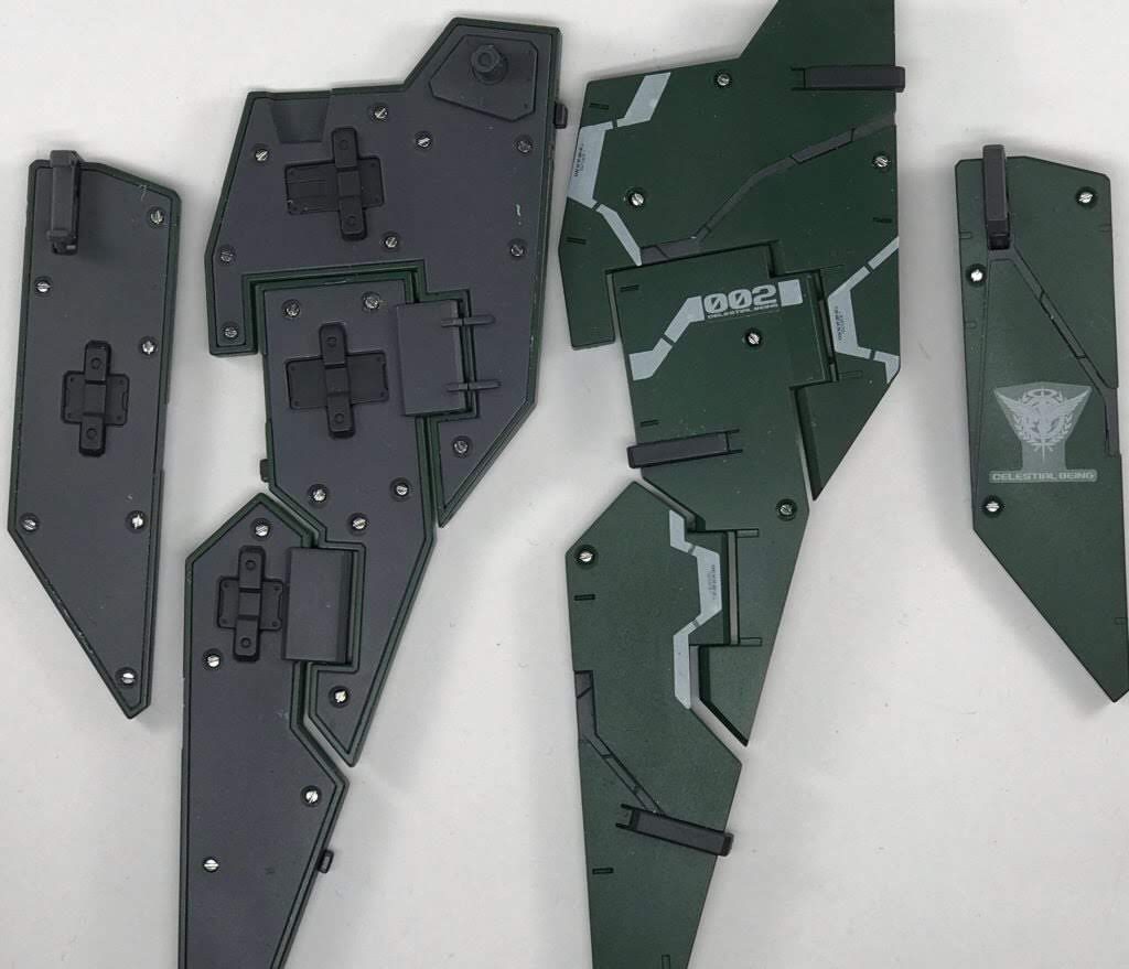 GNシールド、GNフルシールドの丸モールドをマイナスモールドへ変更。