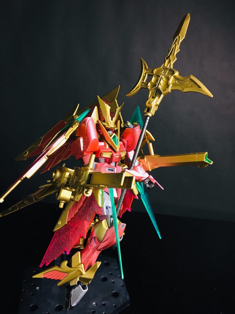 ガンダムフェザリオン–3枚目/制作者：@takamaru12633