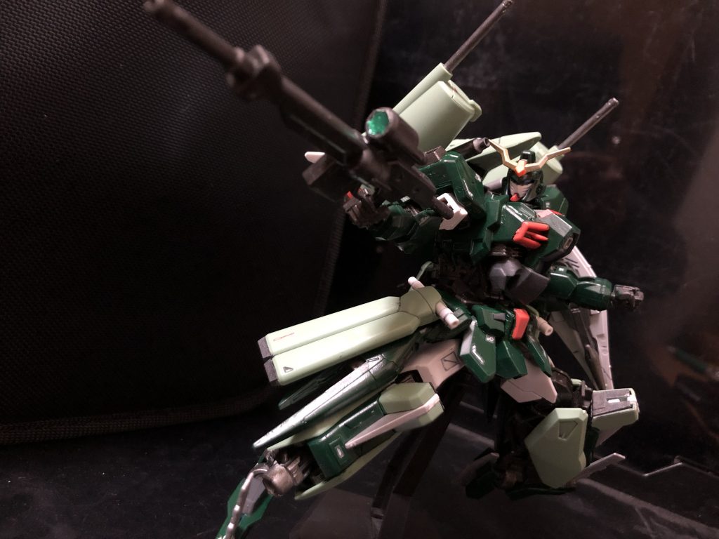 スティング「オラオラあ!どんどん行くぜ!!ははは、もらったぜてめぇらぁ!」
oyz「おーおー!威勢がいいねえ。」